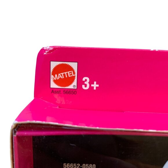 Barbie Fashion Avenue Rock Star Outfit Set 56650 With Accessories Ages 3+ - Picture 2 of 5